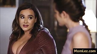 lesbian sex with broad in the beam tits stepmom